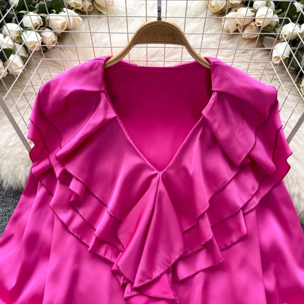 LW0355 2025 Springlight Luxury Senior Sense V-Neck Shirt Women'S Autumn Satin Ruffled Temperament Top Blouses Elegant Women