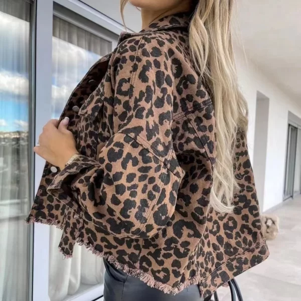 2025 New Denim Jacket Leopard Print Long-sleeved Short Section Loose Type Vintage  Casual Jacket
