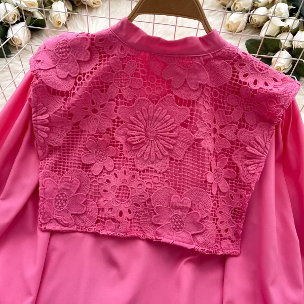 LW0373 22025 New Female Shirt Hollowed Lace Round Neck Single Breasted Lantern Sleeve Top Blouses Elegant Women Ladies