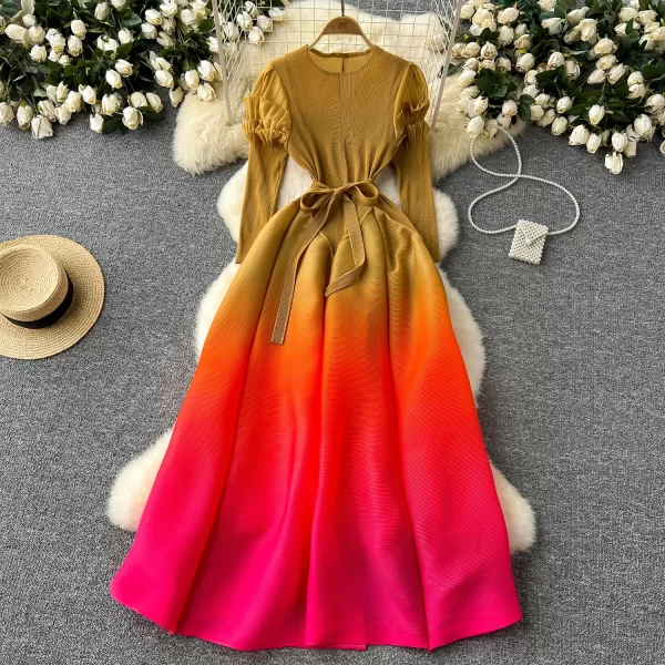 LE2528 Vintage Loose Long Evening Gown O-Neck Flower Buds Sleeve Gradual Color Pleated Dress Female Large Size Socialite Dress