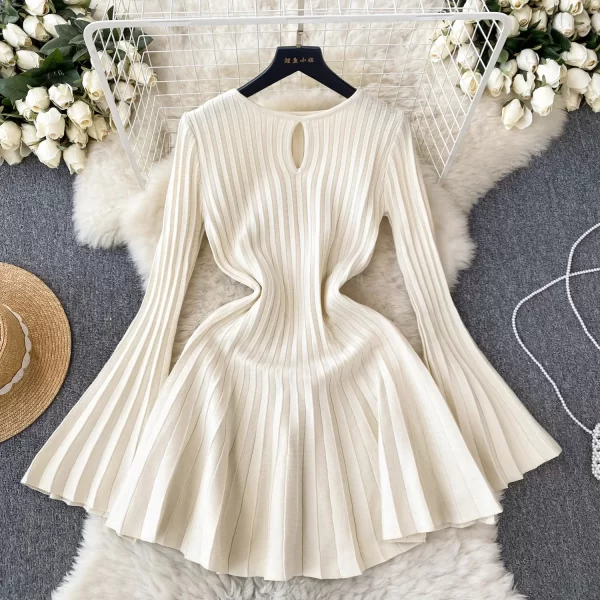 LE2471 Hepburn Style Mini Knitted Dress Female Autumn Winter Temperament Lotus Long Sleeves Korean Slim Fold Short Sweater Dress