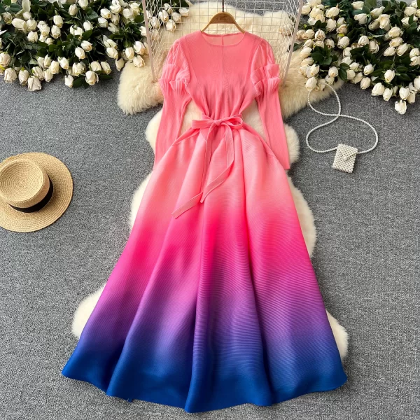 LE2528 Vintage Loose Long Evening Gown O-Neck Flower Buds Sleeve Gradual Color Pleated Dress Female Large Size Socialite Dress