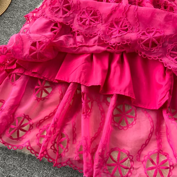 LE2449 Elegant Long Dress Women Hollow Lace Embroidery Sleeveless Vest Dress Banquet Herben Socialite Dinner Party Long Dress