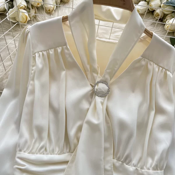 LW0367 Small Crowd Waist Shirt Women French 2025 New Halter Neck Pleated Horn Sleeve Satin Top Blouses Elegant Women Ladies